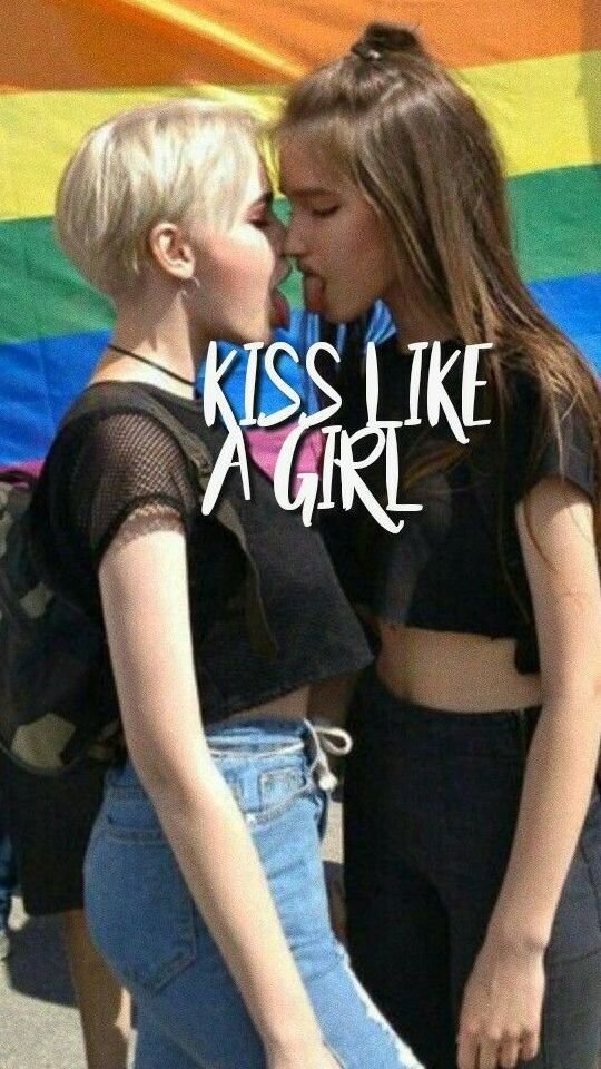 Lesbian Women Videos on 18Leaks.com